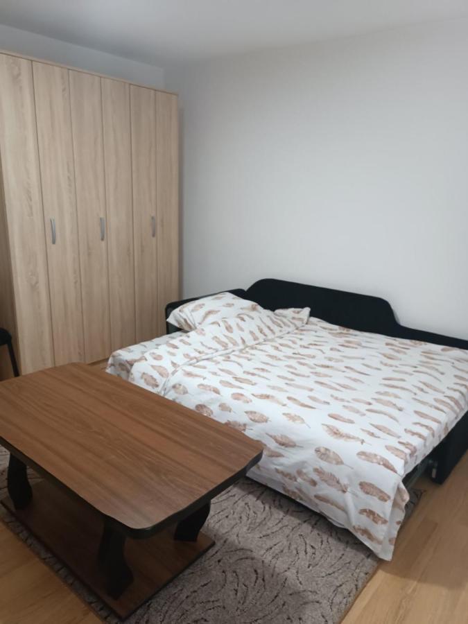 فندق 2Bdr Apt With Balcony With View- Free Parking سراييفو المظهر الخارجي الصورة